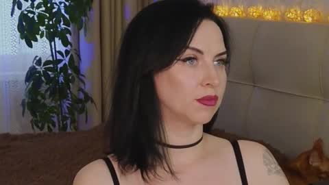 Snapshot of lilyconor chatting on 09/14/25, 02:38 Lily online show from 09/14/25, 02:38