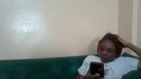 lilycute19 online show from 01/18/26, 06:28