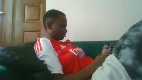 lilycute19 online show from 04/21/26, 08:42