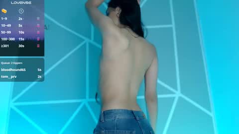 Snapshot of lilylouisee_ chatting on 01/05/25, 11:22 Liliana louise online show from 01/05/25, 11:22