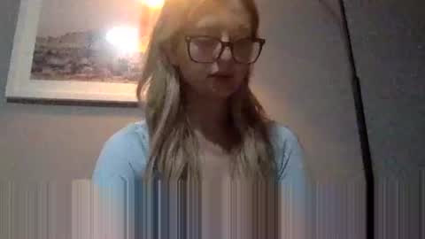 LilyMae online show from 12/13/24, 05:27