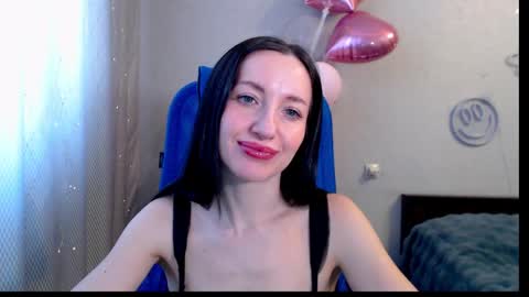 Lily online show from 02/08/25, 06:12