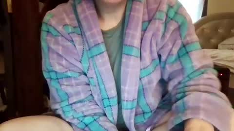 lilypad1981 online show from 11/03/25, 01:01