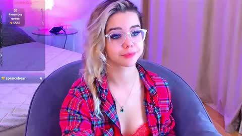 Rose online show from 09/25/25, 05:44