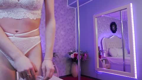      online show from 01/13/25, 10:25