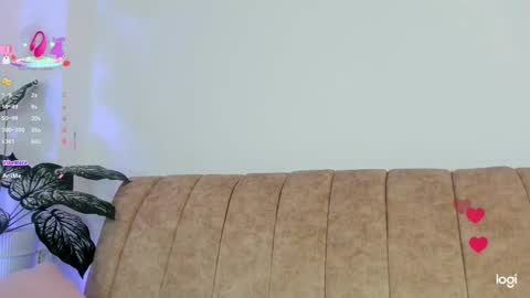 Lily  online show from 10/03/25, 09:50