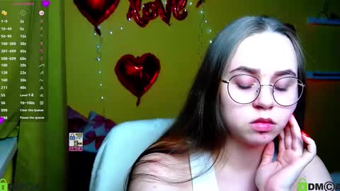 Lily online show from 02/08/26, 12:36