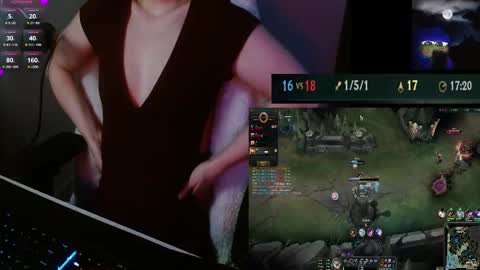 Lily Rone online show from 11/14/25, 12:37