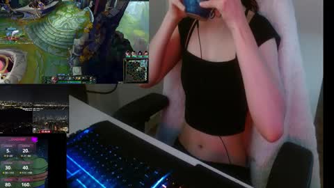 Lily Rone online show from 03/02/26, 01:08