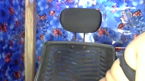 limaakter246618 online show from 03/17/26, 06:44