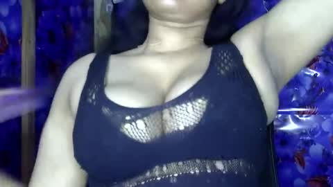 limaakter246618 online show from 03/22/26, 04:43