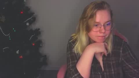 lime cat online show from 12/17/25, 01:55