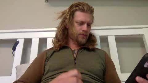 Chris online show from 10/27/25, 01:37