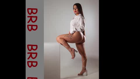 Snapshot of lin_jayani chatting on 01/30/25, 11:44 Lin online show from 01/30/25, 11:44