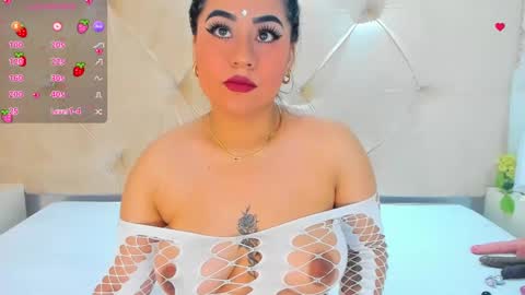 Snapshot of lin_jayani chatting on 03/10/25, 01:10 Lin online show from 03/10/25, 01:10