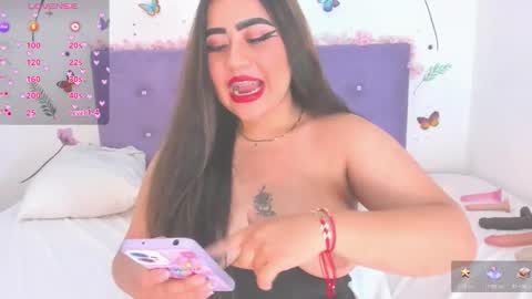 Snapshot of lin_jayani chatting on 11/06/25, 01:12 Lin online show from 11/06/25, 01:12