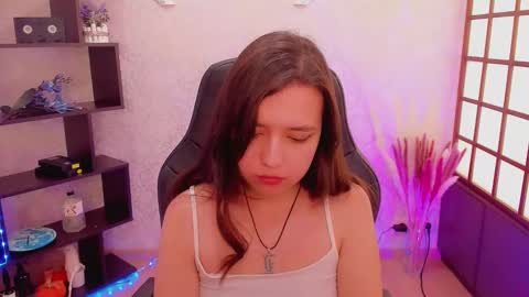 Snapshot of lina_brownie chatting on 12/29/24, 05:21 Lina online show from 12/29/24, 05:21