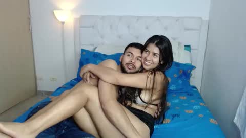 Snapshot of lina_busty chatting on 10/23/25, 12:32 lina_busty online show from 10/23/25, 12:32