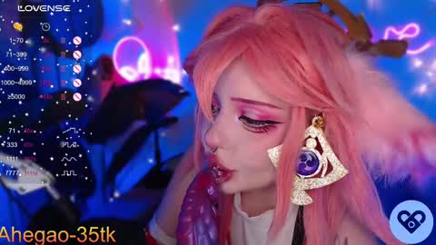 Hey im Lina Ur cosplay waifu  online show from 02/27/25, 09:14