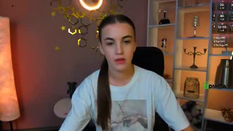 Snapshot of lina_fox12 chatting on 07/29/26, 01:09 lina_fox12 online show from 07/29/26, 01:09