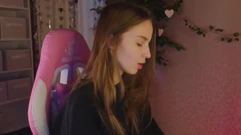 LINA online show from 03/04/26, 01:11