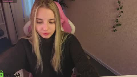 LINA online show from 04/16/26, 01:17