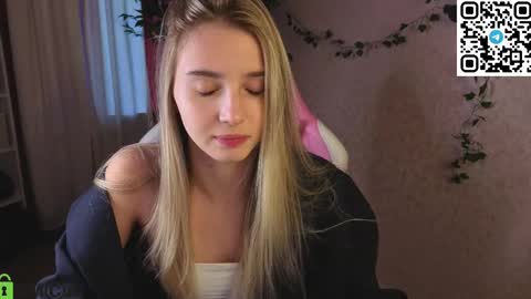 LINA online show from 04/22/26, 01:19