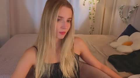 LINA online show from 07/09/26, 01:09