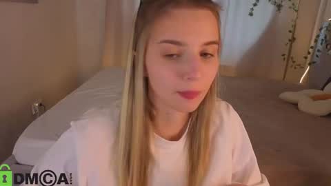 LINA online show from 07/22/26, 01:08
