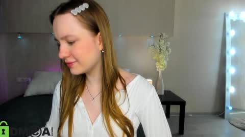 Lina online show from 03/24/26, 01:10