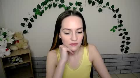 Lina online show from 01/25/25, 06:45