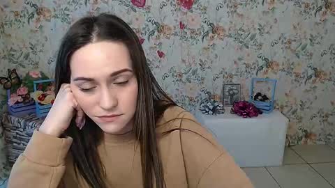 Lina online show from 02/27/25, 07:01