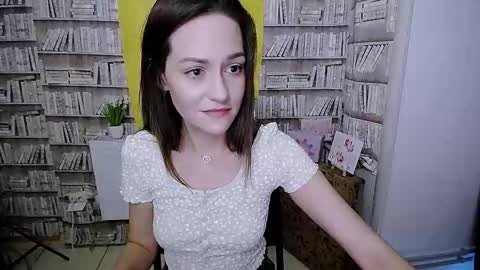 Lina online show from 09/24/25, 05:55