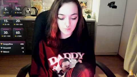 Snapshot of lina_tyaan chatting on 12/23/24, 01:45 Lina 3 1715622743 online show from 12/23/24, 01:45