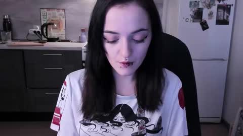 Lina 3  1715622743 online show from 02/02/26, 06:56