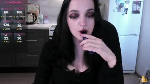 Lina 3  1715622743 online show from 03/31/26, 07:31