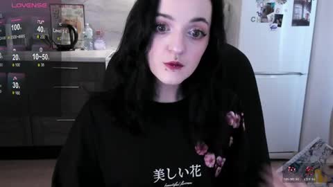 Lina 3  1715622743 online show from 04/02/26, 07:39