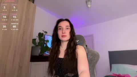 Lina online show from 04/18/26, 06:12