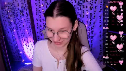 Lina online show from 04/04/26, 03:49