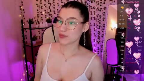 Snapshot of linablossom chatting on 07/21/26, 03:09 Lina online show from 07/21/26, 03:09