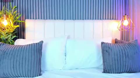 LinaGlam online show from 09/27/25, 10:48