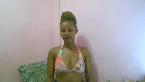 linah1123 online show from 04/23/26, 12:23