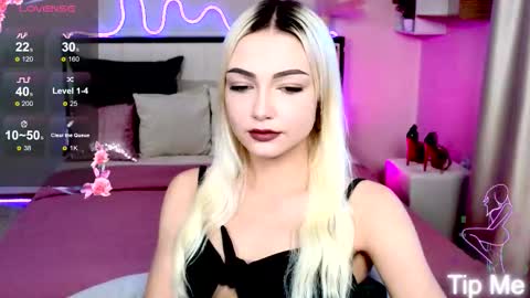 I am Lina online show from 09/09/25, 02:27