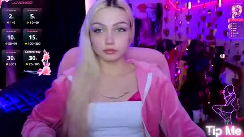 I am Lina online show from 02/20/26, 12:05