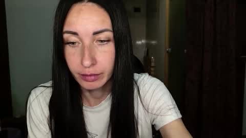 LinaLivee online show from 09/20/25, 06:53