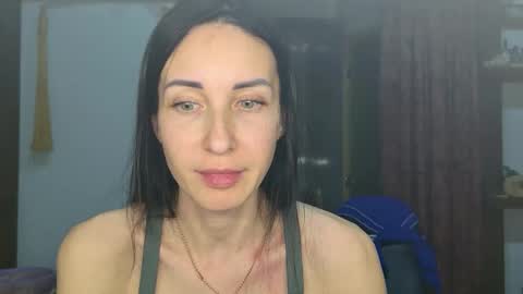 LinaLivee online show from 02/03/26, 08:14