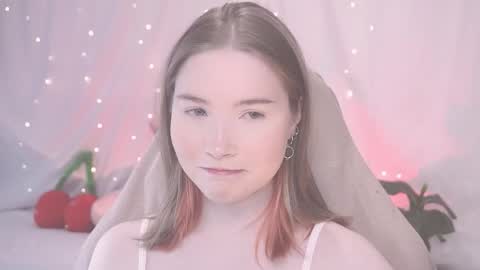 Lina online show from 10/16/25, 04:35