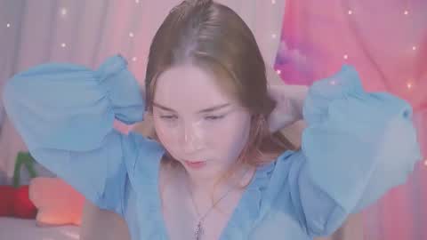 Lina online show from 12/18/25, 05:02