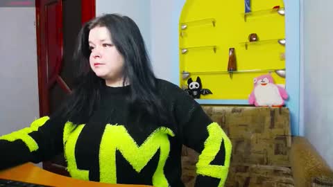 Lina online show from 03/03/26, 07:36