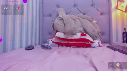 L I N A  online show from 12/12/24, 07:08